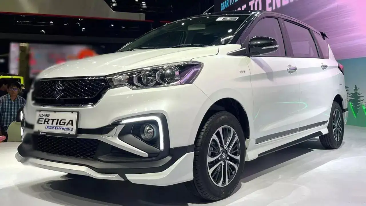 This New 7-Seater Family Car Gives 32 Km/L Mileage at Just ₹14,450 EMI – Ertiga Rival Shocks India