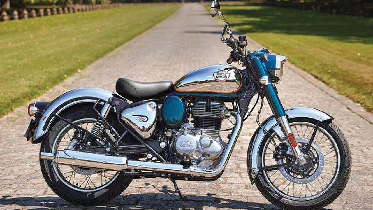 Royal Enfield Classic 350 Now Available with ₹10,000 Down Payment: Check EMI Plans & Features